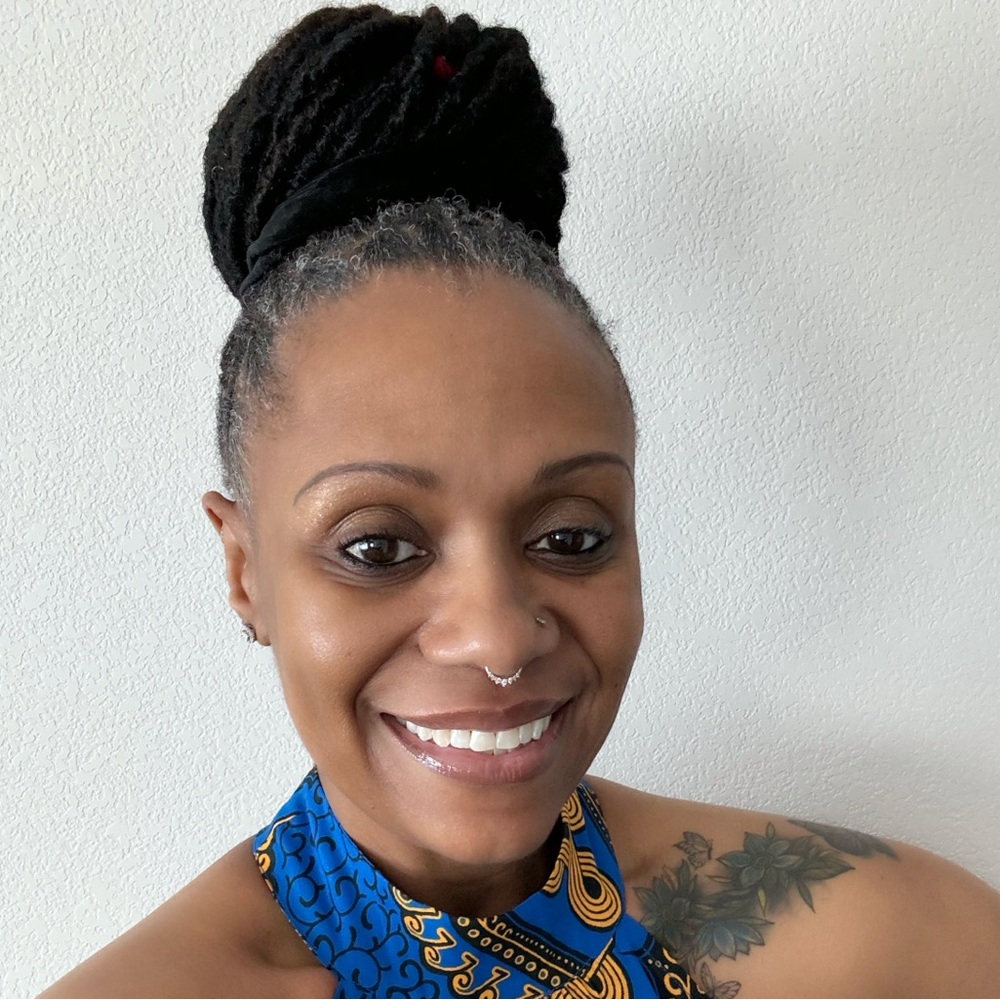 Meet your Posher, Octavia!